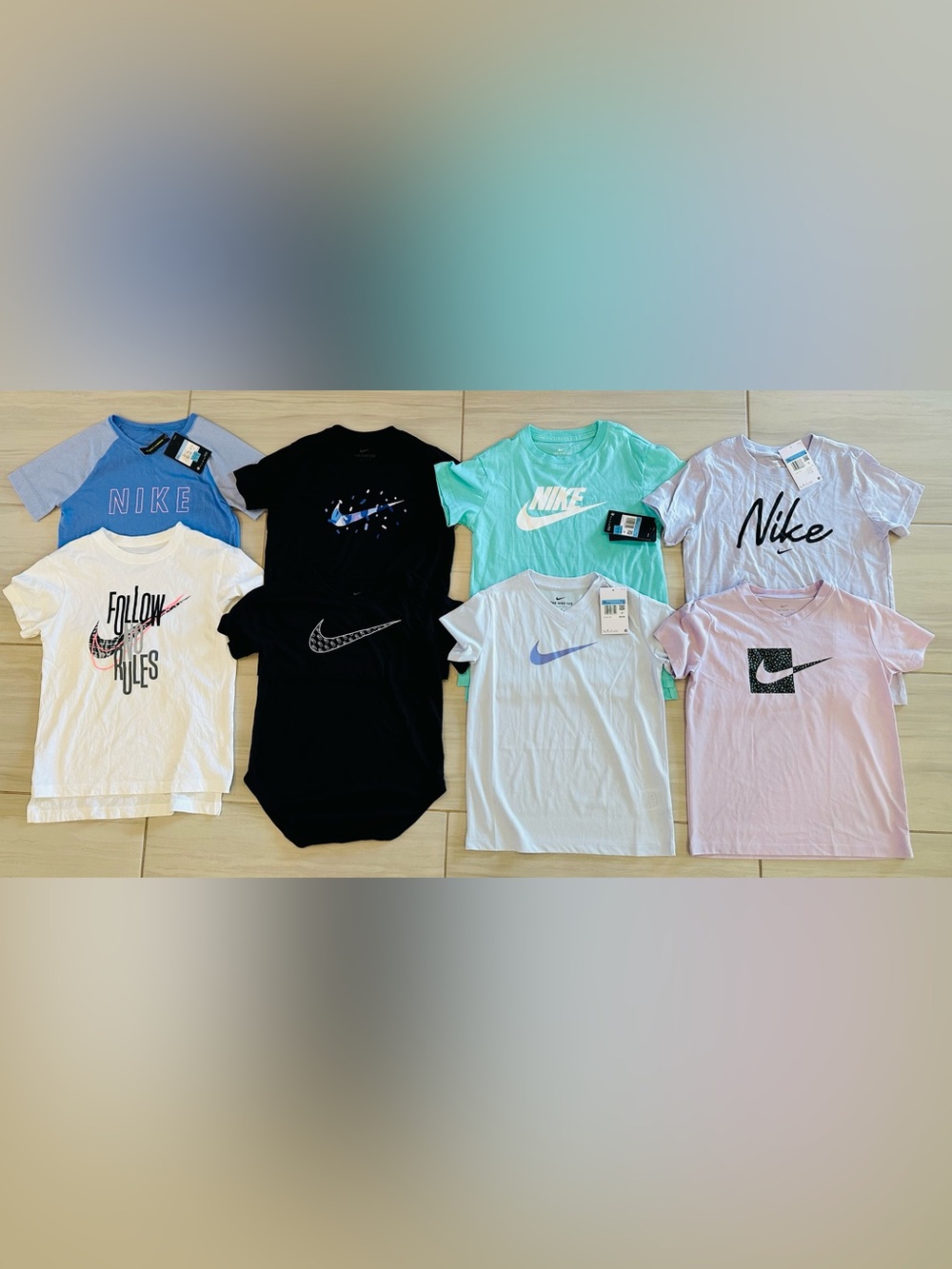 Big Girl’s Size Medium Nike Kids' Short Sleeve T-Shirt Bundle - 8 shirts
